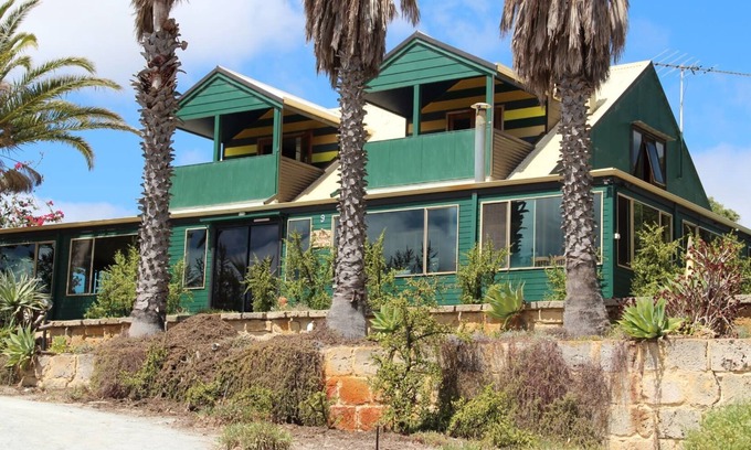 Guilderton House | Seamoore Resort House, Guilderton.