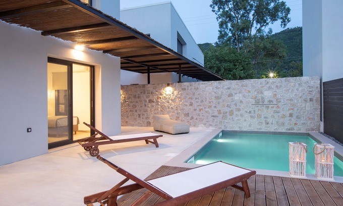 Vassiliki Villa | SEASCAPE VILLA - AMMOS private villa w pool 20m from Vassilki Beach & Town