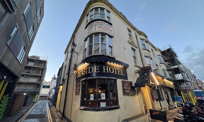 Brighton City Centre Hotel | Seaside Hotel