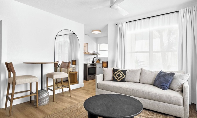Siesta Key Apartment | SeaSpray Resort