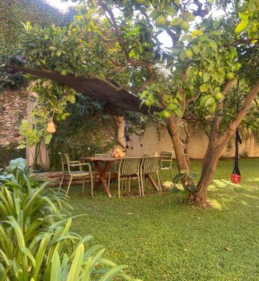 Calice Ligure House | SECRET GARDEN-bike-friendly home-MANDARANCIO