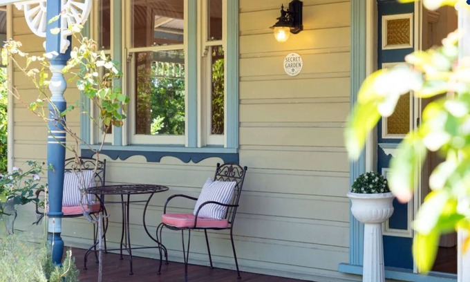 Bowral House | Secret Garden - historic charm meets Bowral vibe