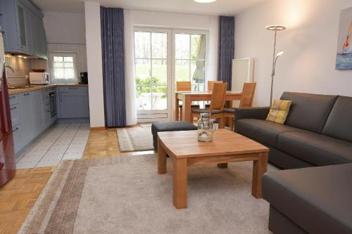 Busumer Deichhausen Apartment | Seeschlößchen Ferienwohnung 5