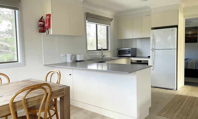 Broulee Villa | Self contained Top Unit - Surfs Up - Hear the sea at night.