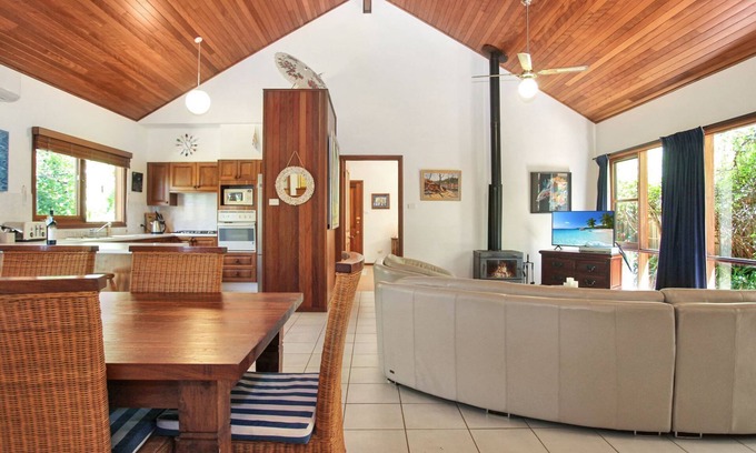 Hawks Nest House | Semaphore Beach House