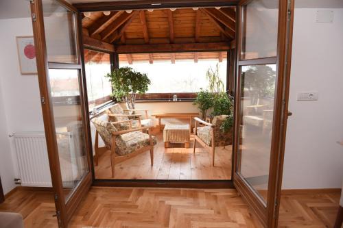 Preljina Apartment | Seosko turističko domaćinstvo Kajsija