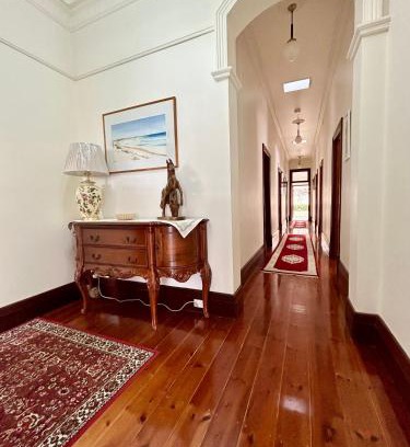 Glenelg South House | Serenity Shores Glenelg South