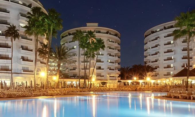 Playa del Ingles Hotel | Servatur Waikiki