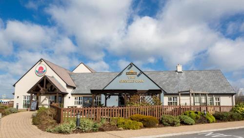 Llanelli Hotel | Sessile Oak, Llanelli by Marston's Inns