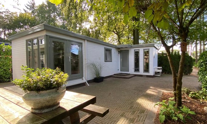 Voorthuizen Ski Chalet | Sfeervol Boschalet 5 persoons met Sauna