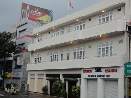 Colombo 10 Hotel | Shalimar Hotel