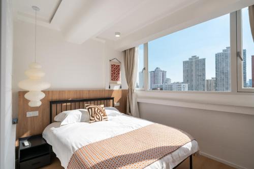 Xuhui Apartment | Shanghai Yi Du B&B -150m from Jiashan Rd Metro Exit 5 - Credit Cards Accepted