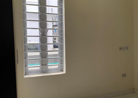 Ajah Apartment | Shared apartment