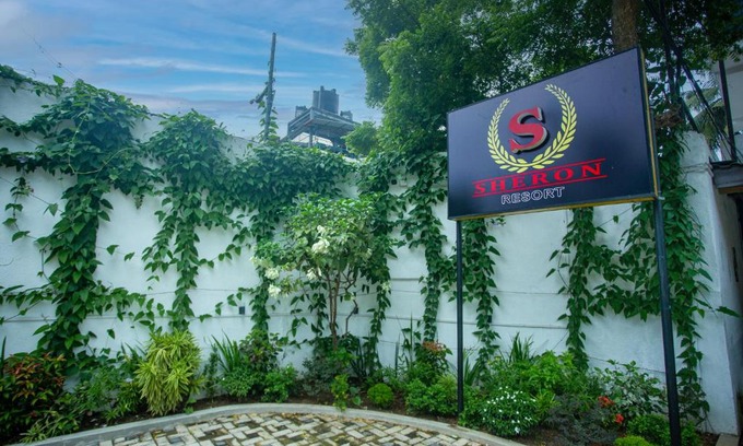 Unawatuna Hotel | SHERON RESORT