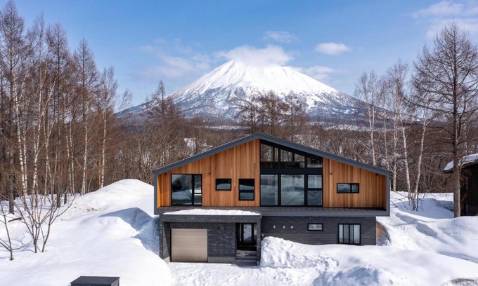 Kutchan Ski Chalet | Shion