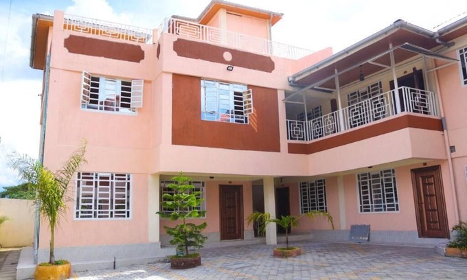 Viwanda Apartment | Shirpelle Suites Kiamunyi
