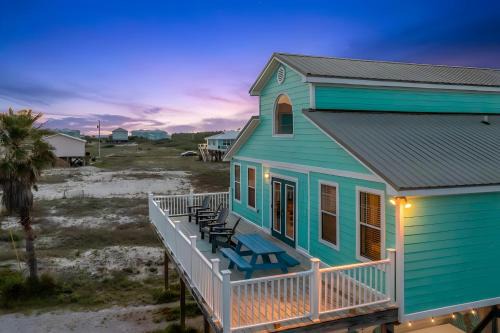 Fort Morgan House | Shore Reflections - Oceanview Escape, Steps to beach, 2 King Beds & Games!