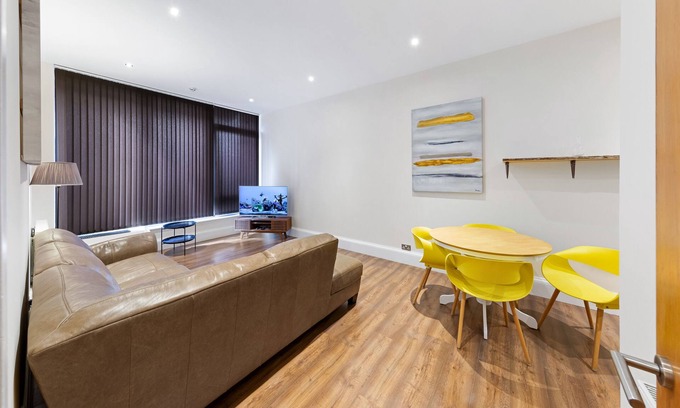 Barking Apartment | Shortlet Express, Barking Apartment