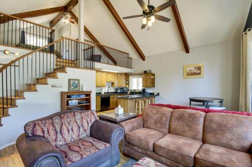 Show Low House | Show Low Cabin about 3 Mi to Fool Hollow Lake!