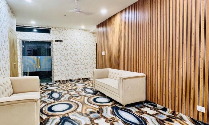 Udaipur Hotel | Shree Khodiyar Palace
