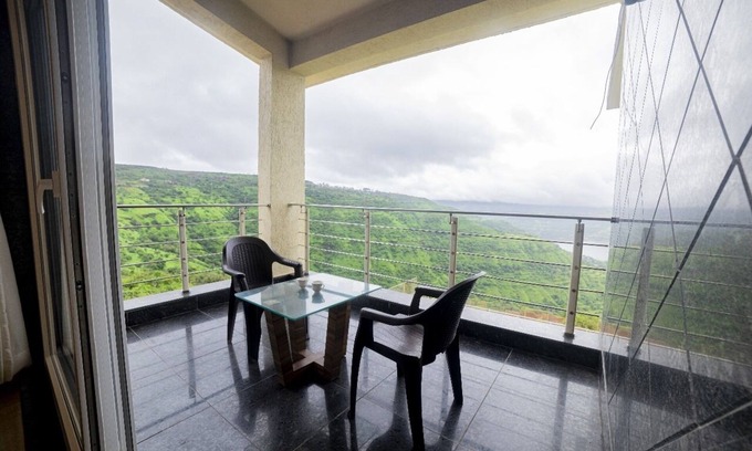 Panchgani Hotel | Shree Samarth Villa