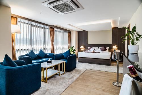 Byas Hotel | Siddhartha Hotel Damauli