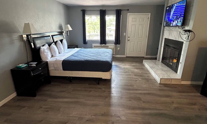 Prescott Hotel | Sierra Inn