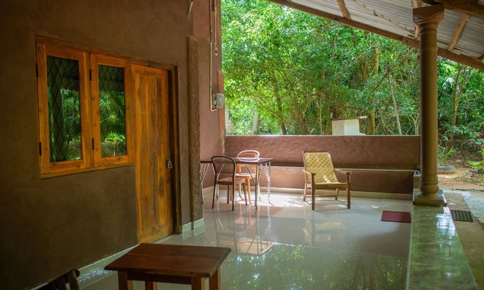 Udawalawa Cabin | Silent Bungalow