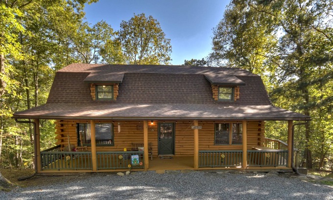 Eagle Mountain Cabin | Simpler Times is a real log cabin with kids game room and firepit.