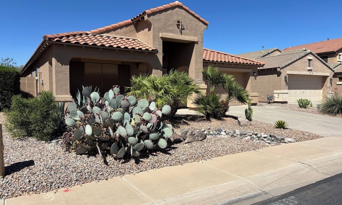 Maricopa House | Single Level, Beautiful home in Maricopa