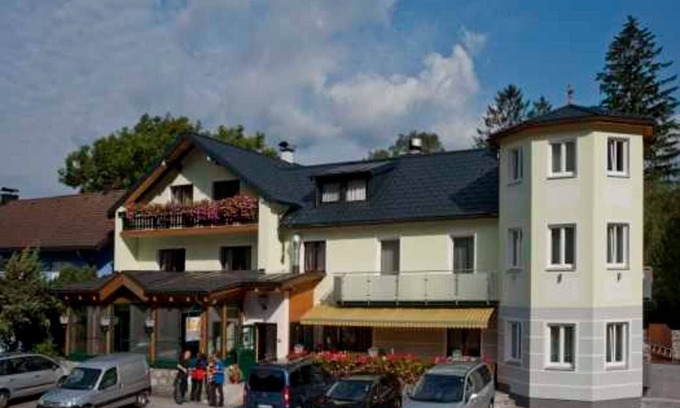 Weissenbach am Attersee Cottage | Single room 2 - Attersee-Hotel zur Nixe Smart