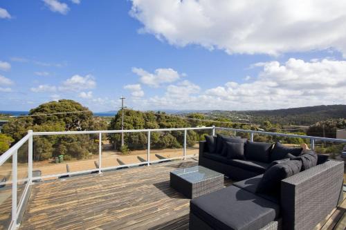 Aireys Inlet House | Sirocco - Recently renovated, Roof Top Deck And Pet Friendly in Aireys Inlet