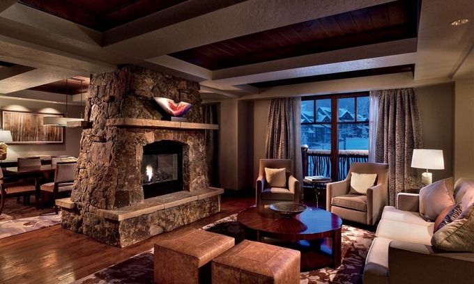Avon Resort | Ski in/out 2BR residence at Bachelor Gulch Ritz-Carlton - spa, pool, gym & more!