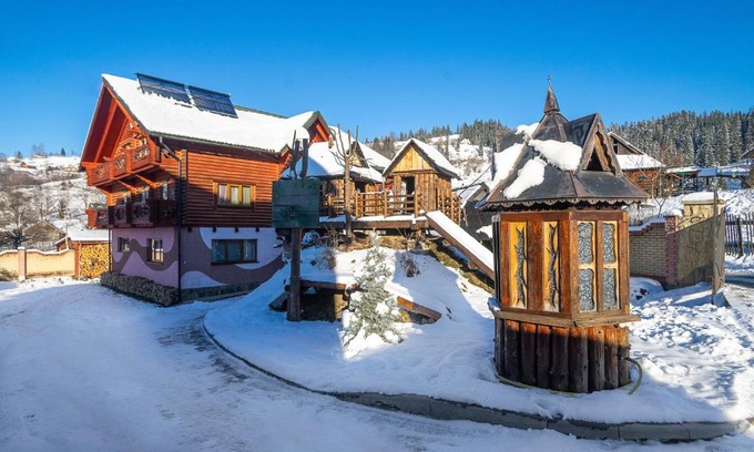 Vorokhta Villa | Skyta