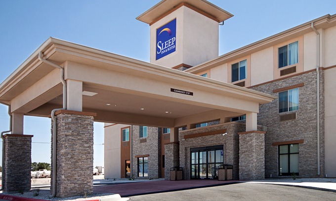 Carlsbad Hotel | Sleep Inn & Suites Carlsbad Caverns Area