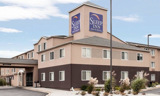 Edgewood Hotel | Sleep Inn & Suites Edgewood Near Aberdeen Proving Grounds