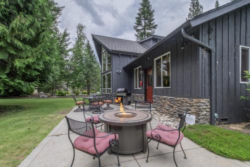 Leavenworth House | Slice of Heaven by NW Comfy Cabins