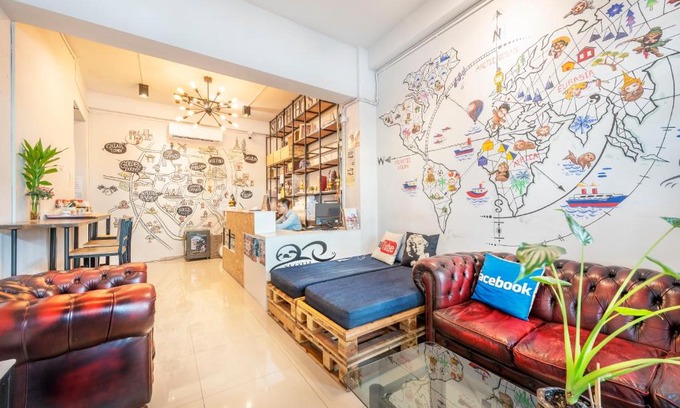 Talat Yot Hostel | Sloth Hostel Khaosan