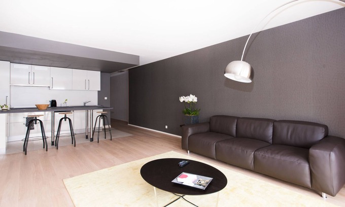 Upper Town Apartment | Smartflats Design - L42