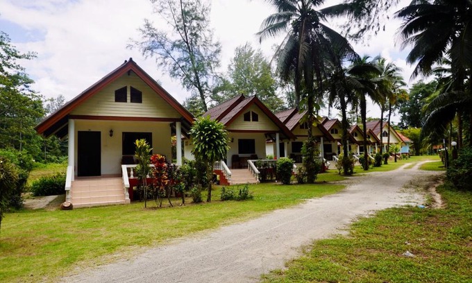Khao Lak Resort | Smilebeach Resort Khaolak