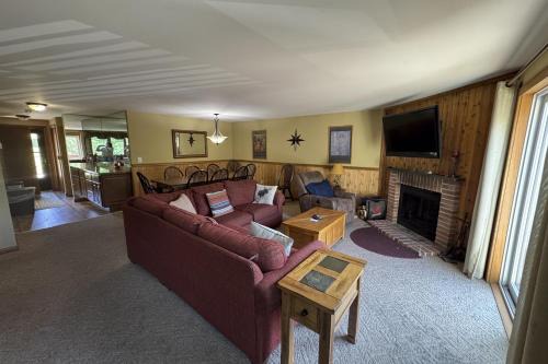 West Dover Apartment | Snow Mountain Village 36D