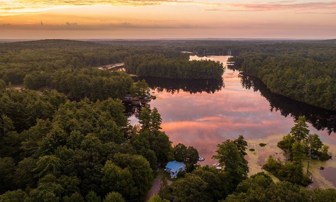 Lyman House | Snowmobilers welcome!! Camp Christmas Cove - Christmas smiles year around