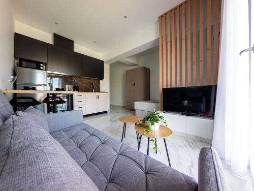 Nea Michaniona Apartment | SofElia Elegant Studios