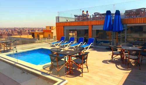 Al Haram Hotel | SOFIA PYRAMIDS & SPHINX HOTEL with free pool access
