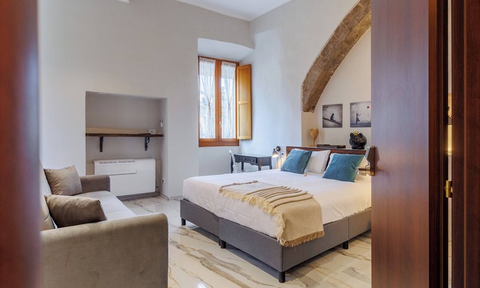 Viterbo House | SOHO Fontana Grande By Dasso