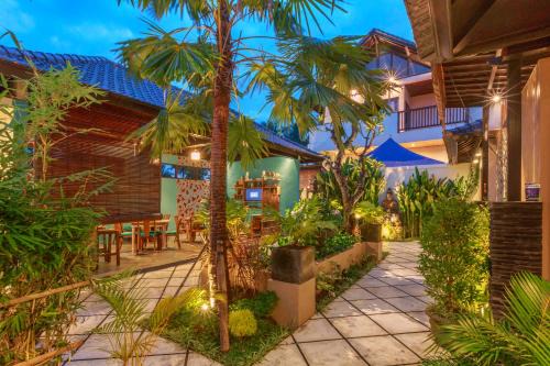 Ubud House | Solo Villas & Retreat