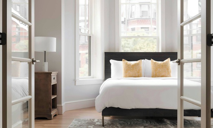 Back Bay Apartment | Sonder by Marriott Bonvoy The Magnolia Apartments Back Bay