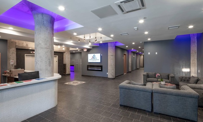 West Poplar Apartment | Sosuite 2BR Apt w W D Gym On-site Restaurant