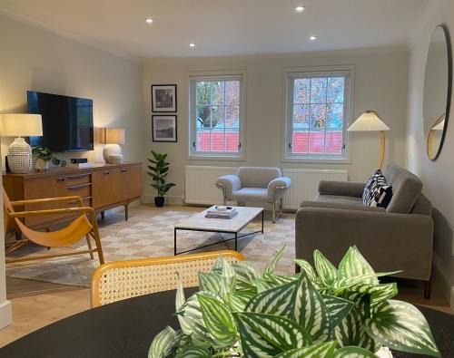 Inverness Apartment | Spacious 2-bed with Free Parking