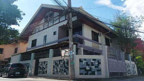 Poblacion District House | Spacious 3-Floor 6-BR Home, Pool, BBQ, KTV, WIFI